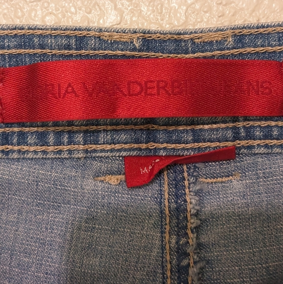 Gloria vanderbilt Amanda Light Wash 12 long straight leg stretchy jeans - Picture 6 of 7